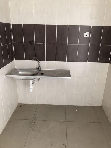 Semi-D Factory for Sale in Taman Klang Utama (Kapar) - Edwin Kon - Kitchen - PropertyGuru.com.my