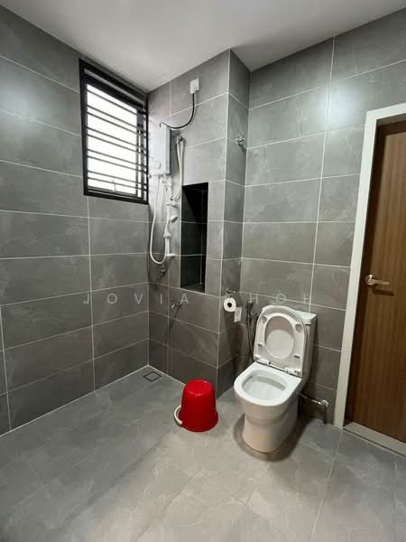Rumah Teres 2-Tingkat untuk Disewa di Johor Bahru (Johor) - Jovia Thoh - Bathroom - PropertyGuru.com.my