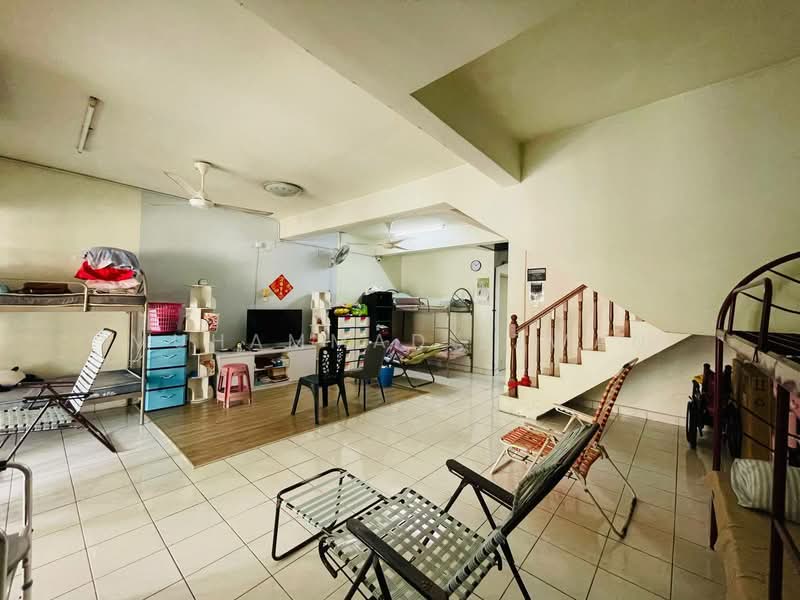 2-storey Terraced House for Sale in Seksyen 8 (Kota Damansara) - Muhammad Ezwan - Living Room - PropertyGuru.com.my