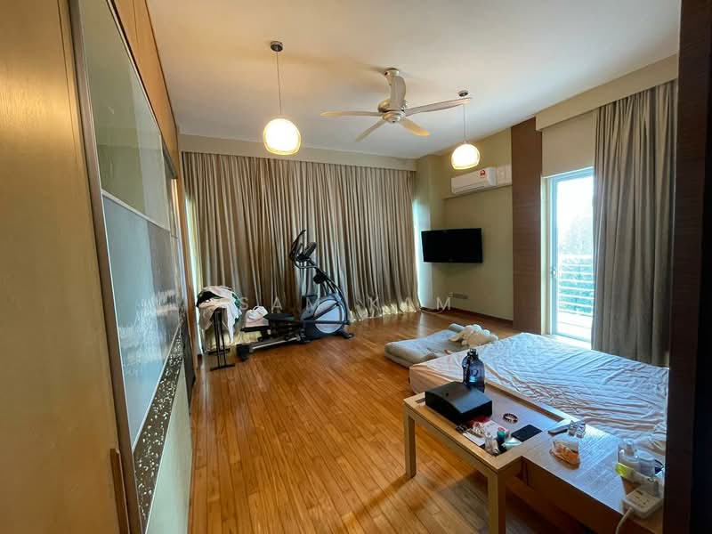 Condominium for Sale at 11 Gurney Drive - Sam Kam - Bedroom - PropertyGuru.com.my