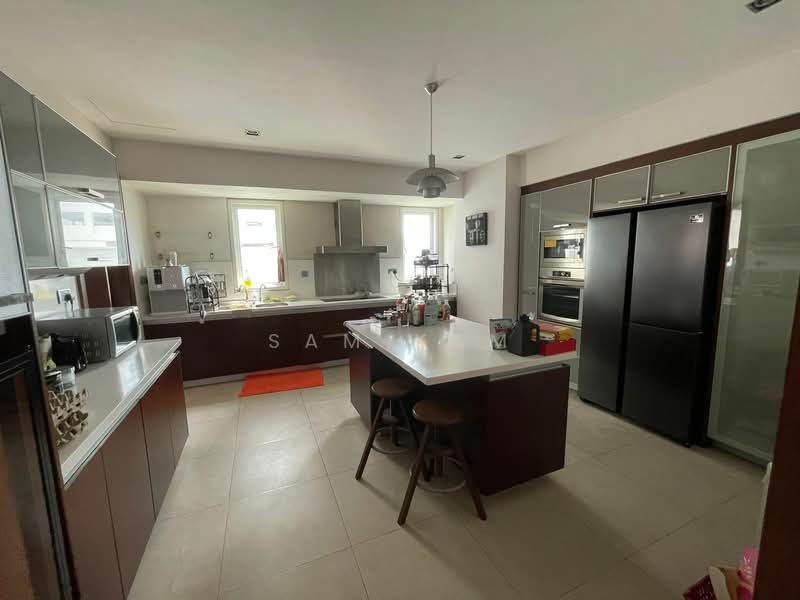 Condominium for Sale at 11 Gurney Drive - Sam Kam - Kitchen - PropertyGuru.com.my