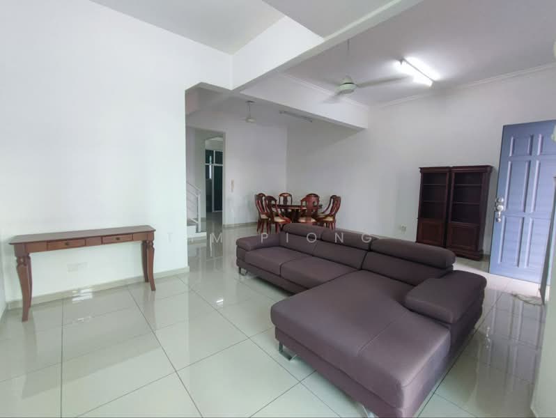 Rumah Teres 2 Tingkat untuk Dijual di Taman Krubong Utama (Krubong) - Tim Piong - Living Room - PropertyGuru.com.my