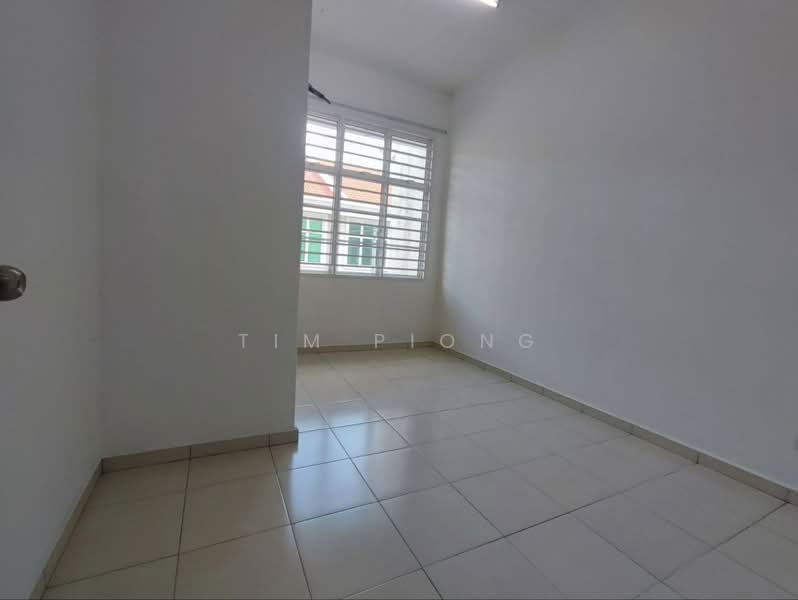 Rumah Teres 2 Tingkat untuk Dijual di Taman Krubong Utama (Krubong) - Tim Piong - Interior - PropertyGuru.com.my