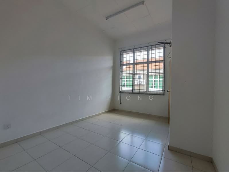 Rumah Teres 2 Tingkat untuk Dijual di Taman Krubong Utama (Krubong) - Tim Piong - Interior - PropertyGuru.com.my