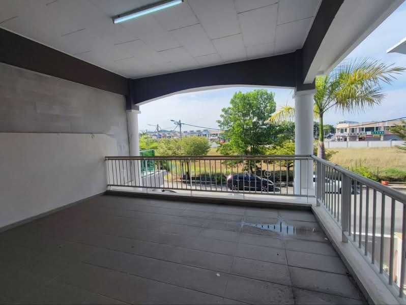 Rumah Teres 2 Tingkat untuk Dijual di Taman Krubong Utama (Krubong) - Tim Piong - Balcony - PropertyGuru.com.my
