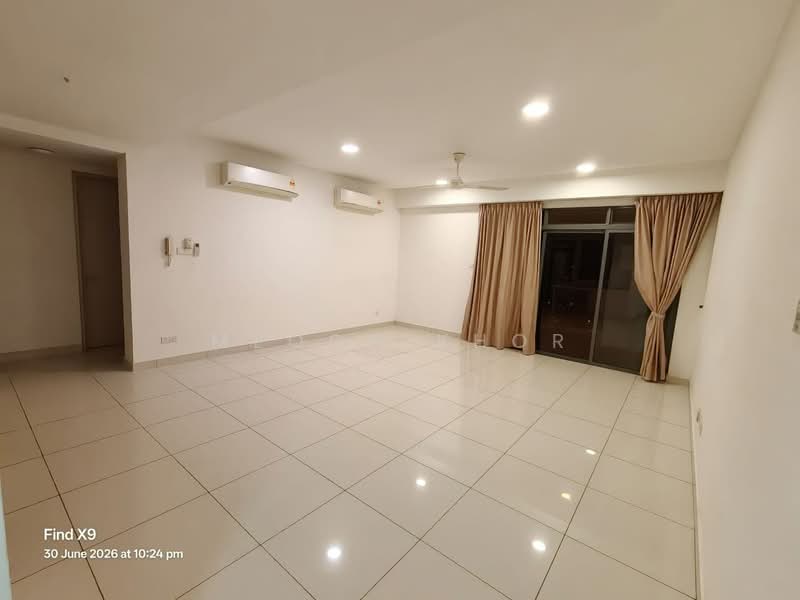 Condominium for Rent at Vivo Residential Suites - Meoon Khor - Living Room - PropertyGuru.com.my