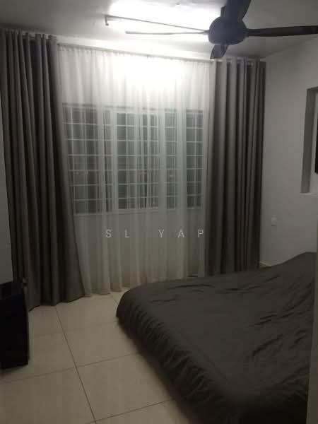 Condominium for Sale at Danau Idaman - SL Yap - Bedroom - PropertyGuru.com.my