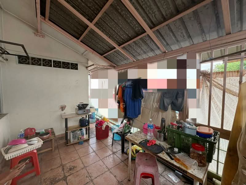 Rumah Teres 1.5 Tingkat untuk Dijual di Kepong Baru (Kepong) - Kiing TW - Kitchen - PropertyGuru.com.my
