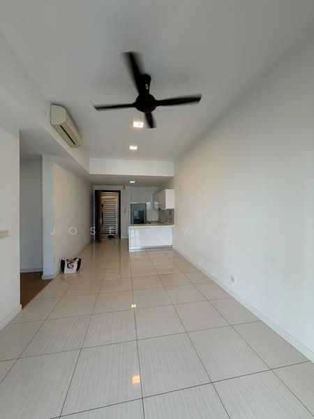 Servis Apartment untuk Disewa di The Elements - Joseph Wong - Living Room - PropertyGuru.com.my
