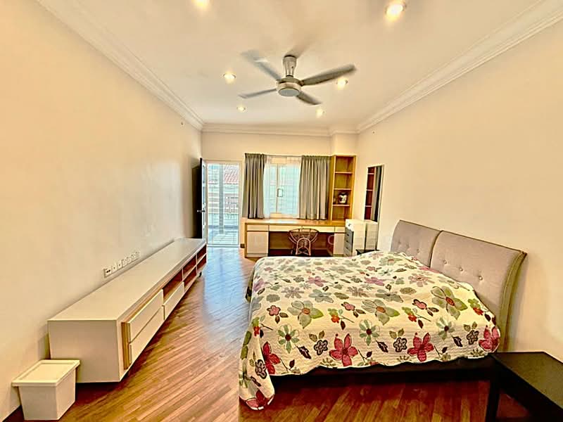 Semi-Detached House for Sale in Taman Bukit Segar (Cheras) - David Yong - spacious bedrooms designed for comfort - PropertyGuru.com.my