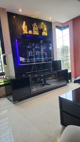 Semi-Detached House for Sale in Taman Overseas Union (Taman Oug) (Jalan Klang Lama (Old Klang Road)) - Anna H - Living Room - PropertyGuru.com.my