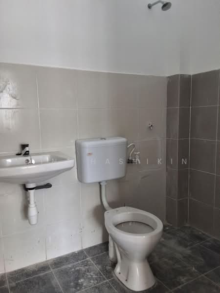 1-storey Terraced House for Sale in Taman Gadong Perdana (Melaka City) - Aina Hashikin - PropertyGuru.com.my