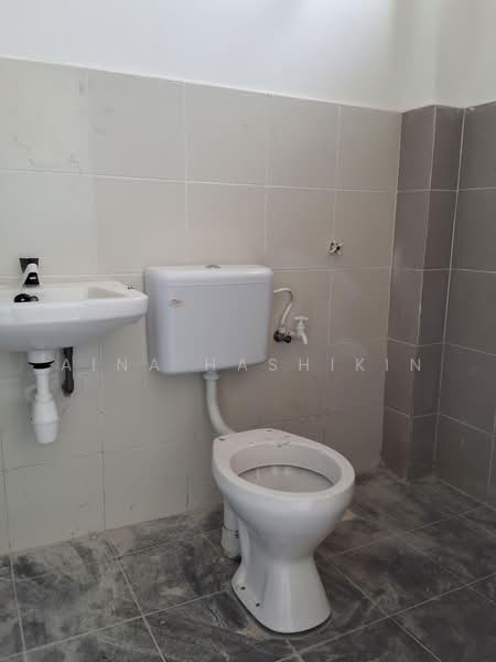 1-storey Terraced House for Sale in Taman Gadong Perdana (Melaka City) - Aina Hashikin - PropertyGuru.com.my