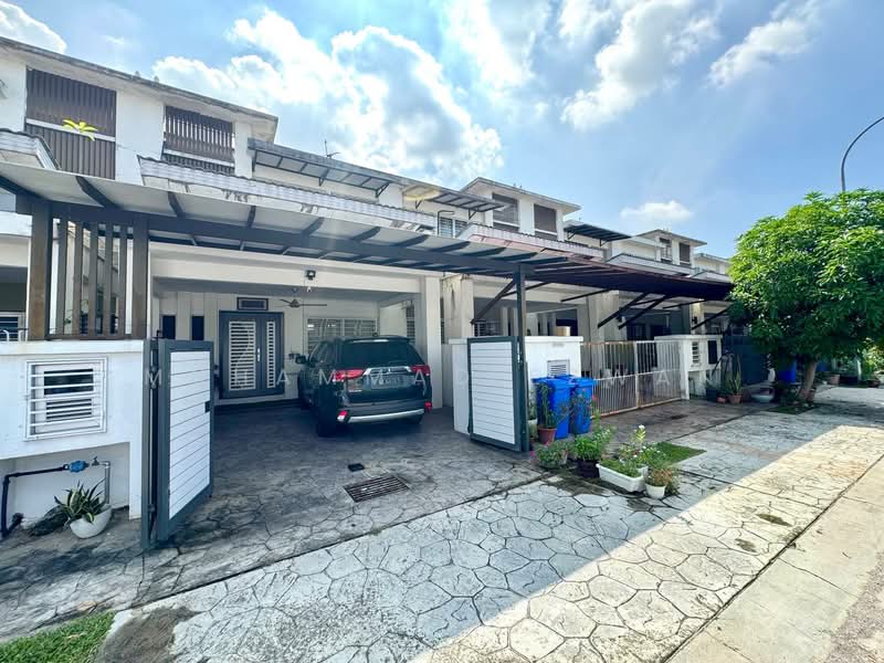 Rumah Teres 2 Tingkat untuk Dijual di Seksyen 33 (Shah Alam) - Muhammad Ezwan - Exterior - PropertyGuru.com.my