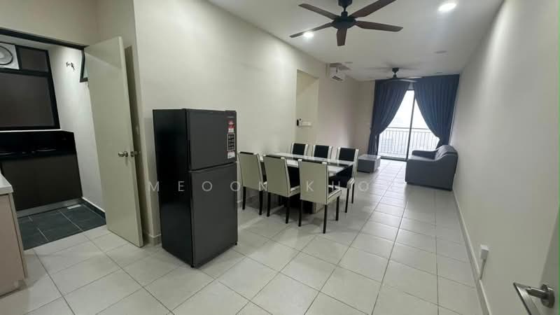 Pangsapuri untuk Disewa di Residensi Max - Meoon Khor - Dining Room - PropertyGuru.com.my
