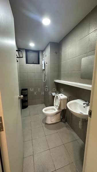 Pangsapuri untuk Disewa di Residensi Max - Meoon Khor - Bathroom - PropertyGuru.com.my