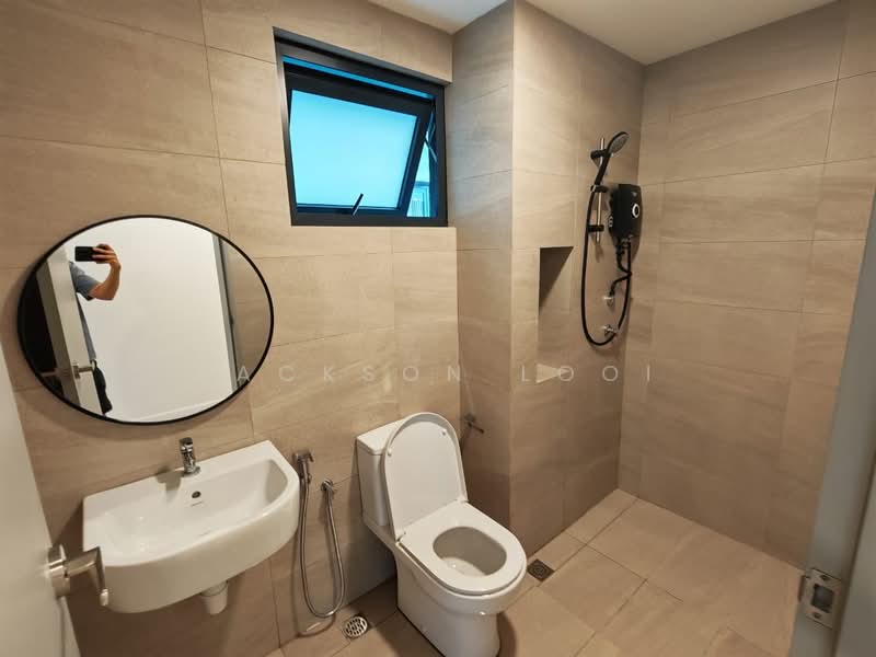 Kondominium untuk Dijual di Skyline KL - Jackson Looi - Bathroom - PropertyGuru.com.my