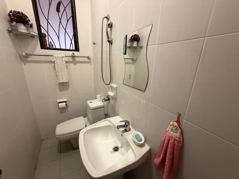 Bungalow for Sale in Taman Gembira (Jalan Klang Lama (Old Klang Road)) - Anna H - Bathroom - PropertyGuru.com.my
