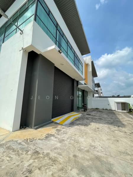Cluster Factory for Sale in Gelang Patah (Johor) - Jeon Geon - Exterior - PropertyGuru.com.my