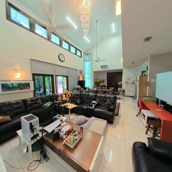 Rumah Banglo untuk Dijual di Bandar Kinrara Seksyen 9 (Bandar Kinrara) - Mohd Aizat Saiful Bahri - Living Room - PropertyGuru.com.my