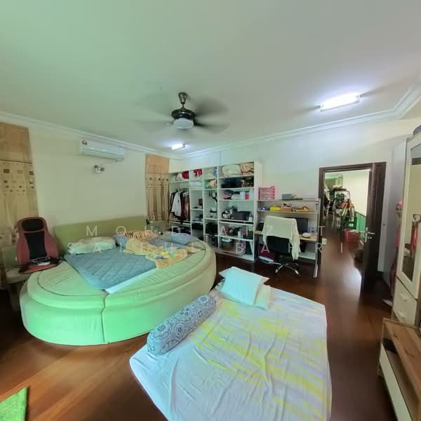 Rumah Banglo untuk Dijual di Bandar Kinrara Seksyen 9 (Bandar Kinrara) - Mohd Aizat Saiful Bahri - Bedroom - PropertyGuru.com.my