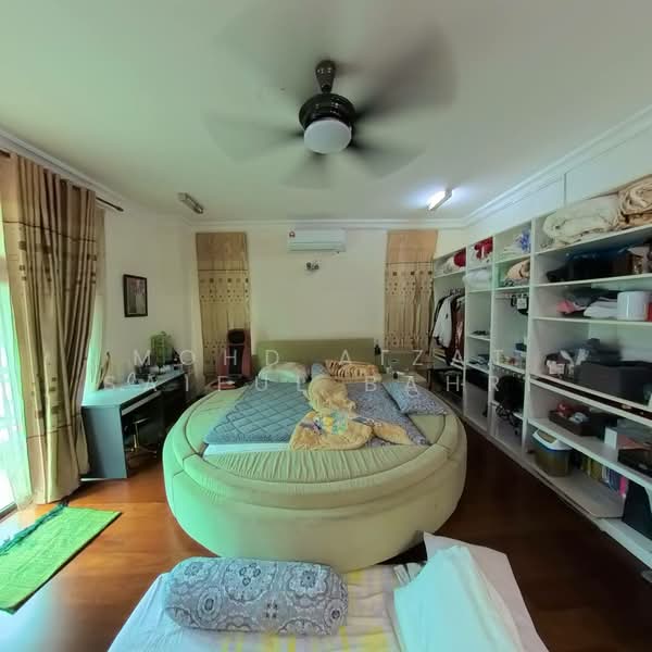 Rumah Banglo untuk Dijual di Bandar Kinrara Seksyen 9 (Bandar Kinrara) - Mohd Aizat Saiful Bahri - Bedroom - PropertyGuru.com.my