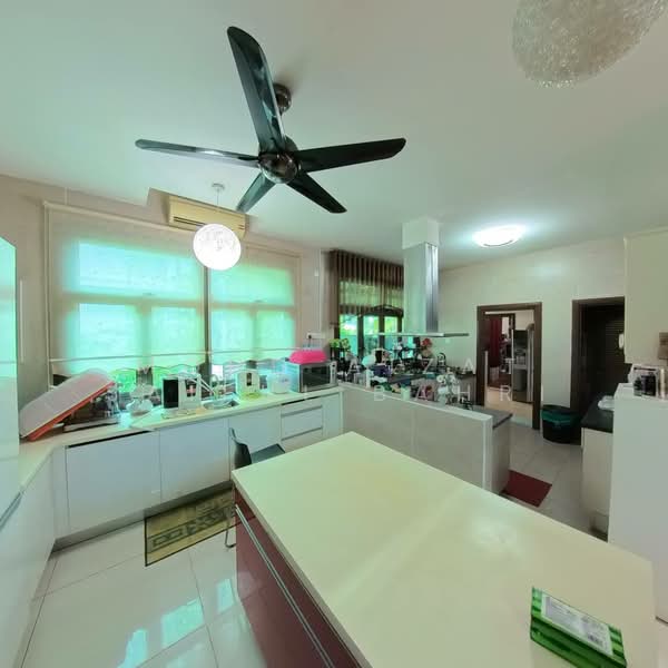 Rumah Banglo untuk Dijual di Bandar Kinrara Seksyen 9 (Bandar Kinrara) - Mohd Aizat Saiful Bahri - Kitchen - PropertyGuru.com.my