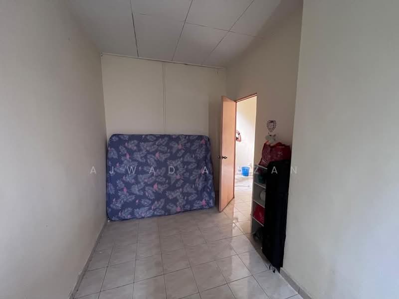 Rumah Teres 2 Tingkat untuk Dijual di Bandar Saujana Putra (Tanjong Duabelas) - Ajwad Azizan - PropertyGuru.com.my