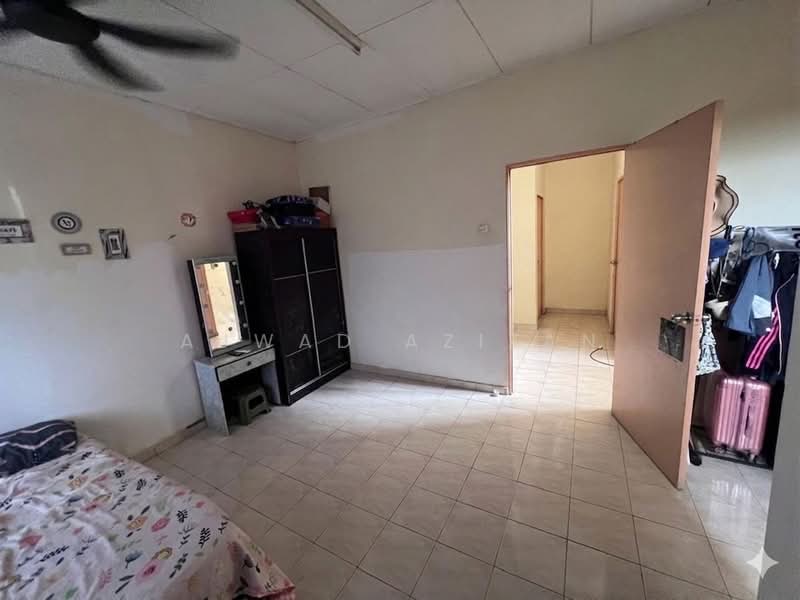 Rumah Teres 2 Tingkat untuk Dijual di Bandar Saujana Putra (Tanjong Duabelas) - Ajwad Azizan - PropertyGuru.com.my