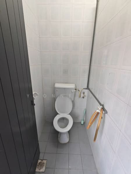 Rumah Teres 1 Tingkat untuk Dijual di Taman Ungku Tun Aminah (Skudai) - Yvonne Lim - Bathroom - PropertyGuru.com.my