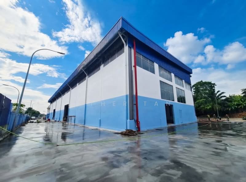 Factory for Rent in Seksyen 27 (Shah Alam) - Esther Tan - Exterior - PropertyGuru.com.my