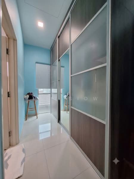 Semi-Detached House for Sale in Seri Kembangan (Selangor) - Lily Siow - Corridor - PropertyGuru.com.my
