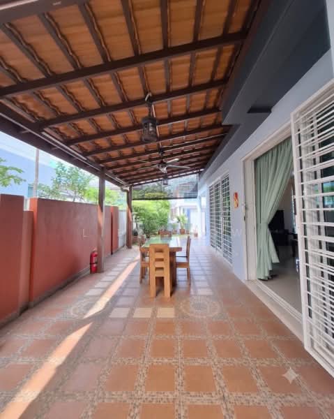Semi-Detached House for Sale in Seri Kembangan (Selangor) - Lily Siow - Exterior - PropertyGuru.com.my