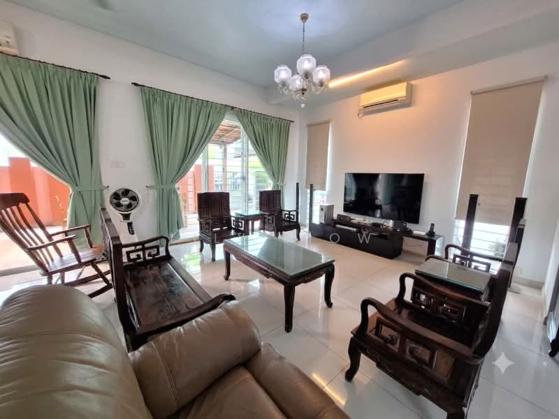 Semi-Detached House for Sale in Seri Kembangan (Selangor) - Lily Siow - Living Room - PropertyGuru.com.my