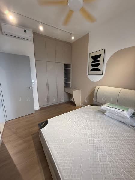Servis Apartment untuk Dijual di Sunway Velocity TWO - Jackson Looi - Bedroom - PropertyGuru.com.my