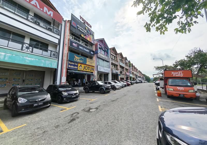 Shop for Rent in Bandar Putra Permai (Seri Kembangan) - Candy Soon - PropertyGuru.com.my