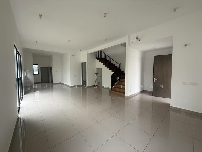 Semi-Detached House for Sale in Cyber 10 (Cyberjaya) - Muhammad Ezwan - Living Room - PropertyGuru.com.my