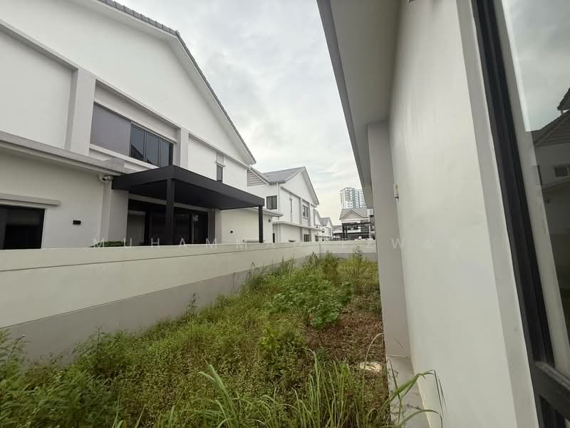Semi-Detached House for Sale in Cyber 10 (Cyberjaya) - Muhammad Ezwan - Exterior - PropertyGuru.com.my