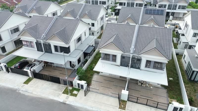 Semi-Detached House for Sale in Cyber 10 (Cyberjaya) - Muhammad Ezwan - Exterior - PropertyGuru.com.my