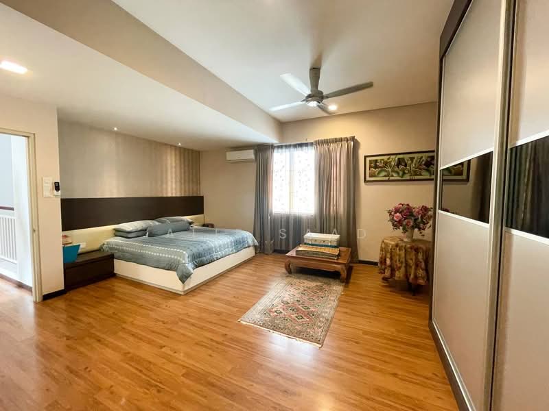 Semi-Detached House for Sale in Bandar Seri Putra (Bangi) - Alif Saad - PropertyGuru.com.my
