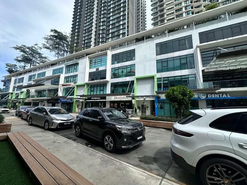 Kedai / Pejabat untuk Dijual di Johor Bahru (Johor) - Jin Chew - Exterior - PropertyGuru.com.my