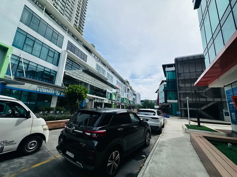 Kedai / Pejabat untuk Dijual di Johor Bahru (Johor) - Jin Chew - Exterior - PropertyGuru.com.my