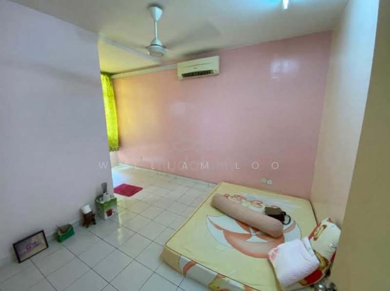 Pangsapuri untuk Dijual di Pangsapuri Sri Astana - William Loo - Bedroom - PropertyGuru.com.my