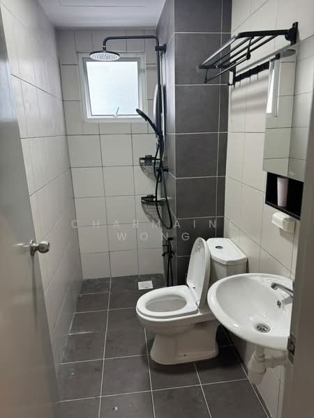 Pangsapuri untuk Disewa di Vista Danau Kota - Charmaine Wong - Bathroom - PropertyGuru.com.my