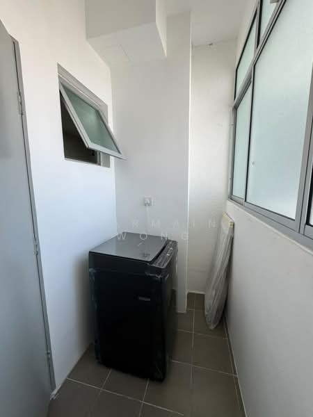 Pangsapuri untuk Disewa di Vista Danau Kota - Charmaine Wong - Balcony - PropertyGuru.com.my