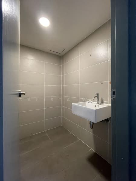 Pejabat untuk Disewa di Petaling Jaya (Selangor) - Calista Wong - Bathroom - PropertyGuru.com.my