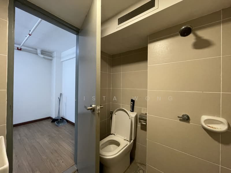 Pejabat untuk Disewa di Petaling Jaya (Selangor) - Calista Wong - Bathroom - PropertyGuru.com.my