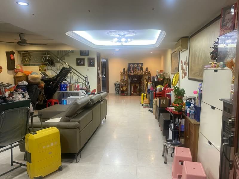 Rumah Teres 2 Tingkat untuk Dijual di Taman Overseas Union (Taman Oug) (Jalan Klang Lama (Old Klang Road)) - Denver Sin - Living Room - PropertyGuru.com.my