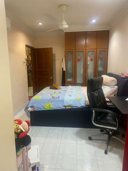Rumah Teres 2 Tingkat untuk Dijual di Taman Overseas Union (Taman Oug) (Jalan Klang Lama (Old Klang Road)) - Denver Sin - Bedroom - PropertyGuru.com.my