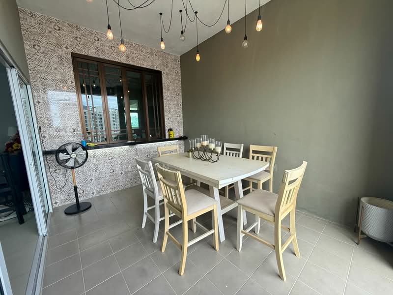 Kondominium untuk Dijual di The Peak Residences - Amanda Lam - Balcony - PropertyGuru.com.my